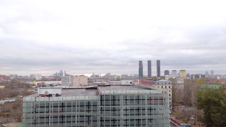 Видеообзор: Jinga Fresh — две модели одного смартфона. Возможности камеры. Видеообзор: Jinga Fresh — две модели одного смартфона. Возможности камеры. Фото.