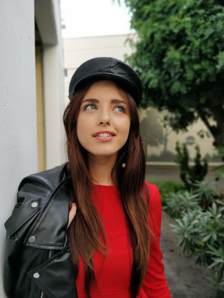 Карл Пей поделился первым портретным снимком с OnePlus 5T. Фото.