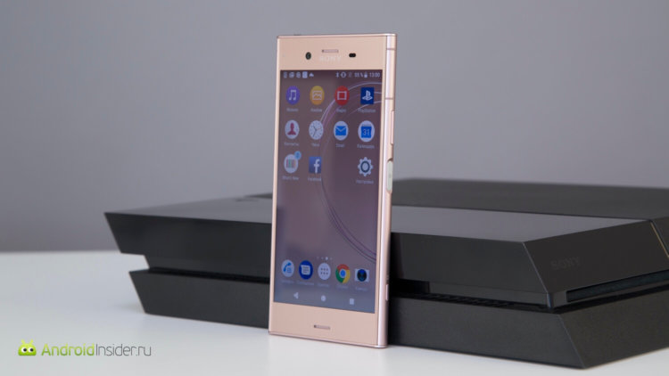 Видеообзор: Sony Xperia XZ1 — почти как Premium, но чуть-чуть попроще. Почти PlayStation. Видеообзор: Sony Xperia XZ1 — почти как Premium, но чуть-чуть попроще. Почти PlayStation. Фото.