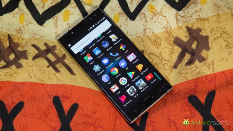 Видеообзор: OUKITEL K3 — большой аккумулятор в большом корпусе. FullHD-экран. Видеообзор: OUKITEL K3 — большой аккумулятор в большом корпусе. FullHD-экран. Фото.