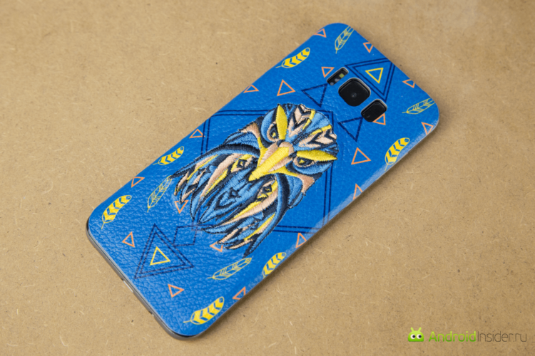 Индивидуальность в коже. Наклейки из кожи. Индивидуальность в коже. Наклейки из кожи. Фото.