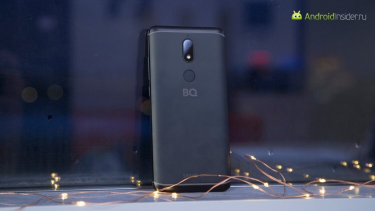 Видеообзор: BQ Space X — «икс» или «тэн»? Встречают по одежке. Видеообзор: BQ Space X — «икс» или «тэн»? Встречают по одежке. Фото.
