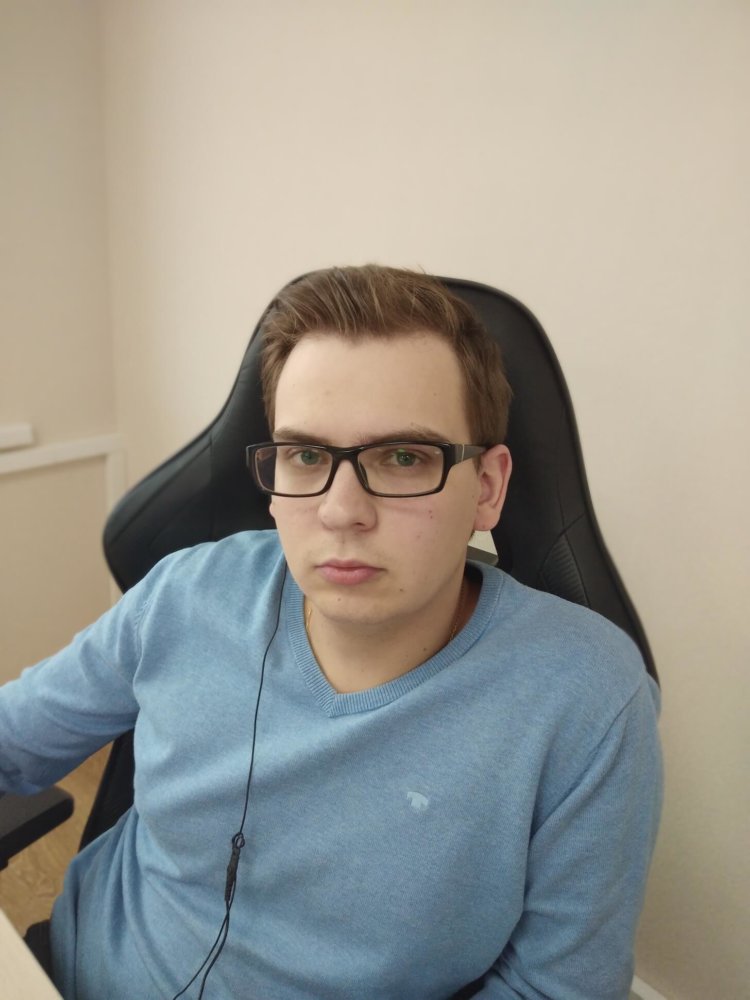 Vivo V7 — образцовый селфифон из Поднебесной. Фото.