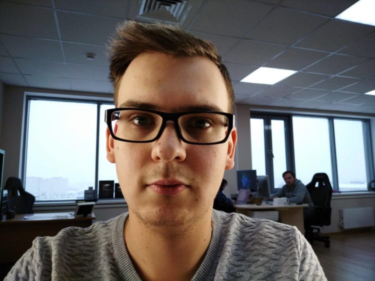 Видеообзор: BQ Space X — «икс» или «тэн»? Два глазка одной фронтальной камеры. Видеообзор: BQ Space X — «икс» или «тэн»? Два глазка одной фронтальной камеры. Фото.