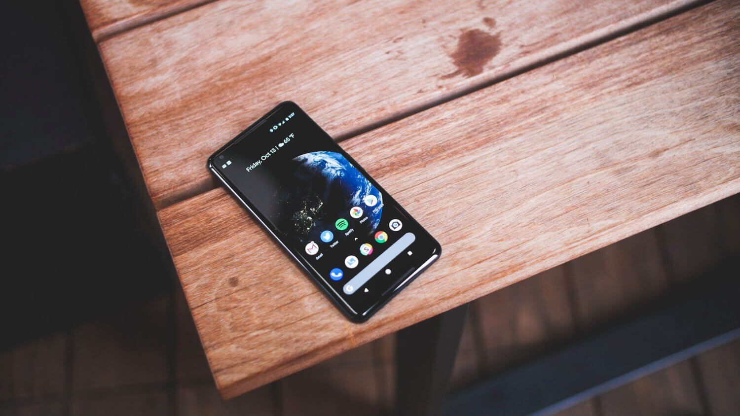Google научит Android-смартфоны отвечать на нежелательные звонки. Фото.
