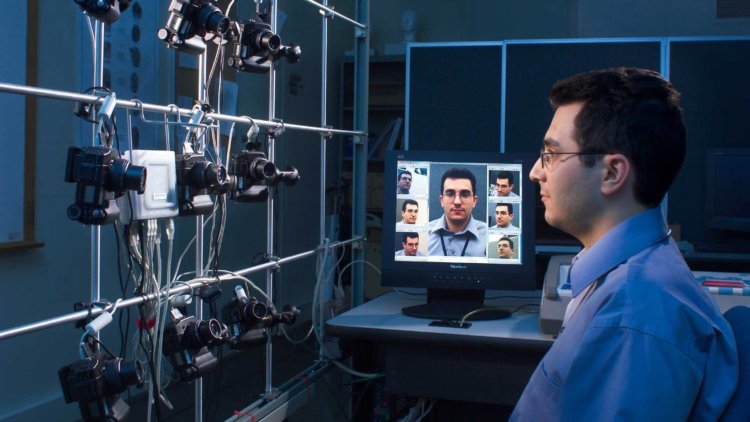 Приложение на Android научили переводить деньги по фотографии. Обработка не хуже человеческого мозга. Фото.