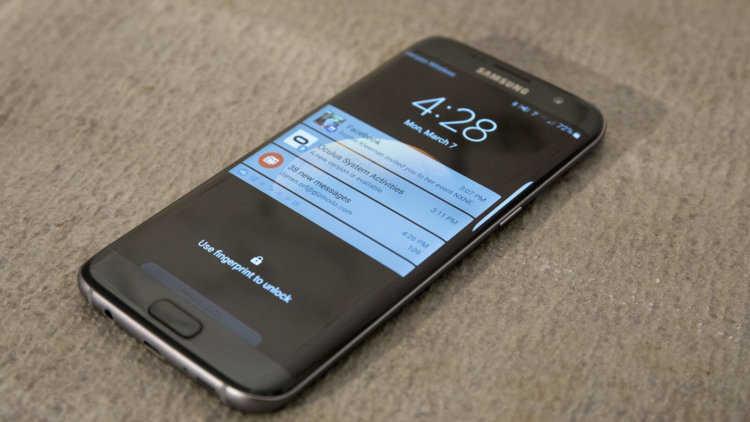 Новое приложение от Microsoft разнообразит экран блокировки вашего смартфона. Фото.