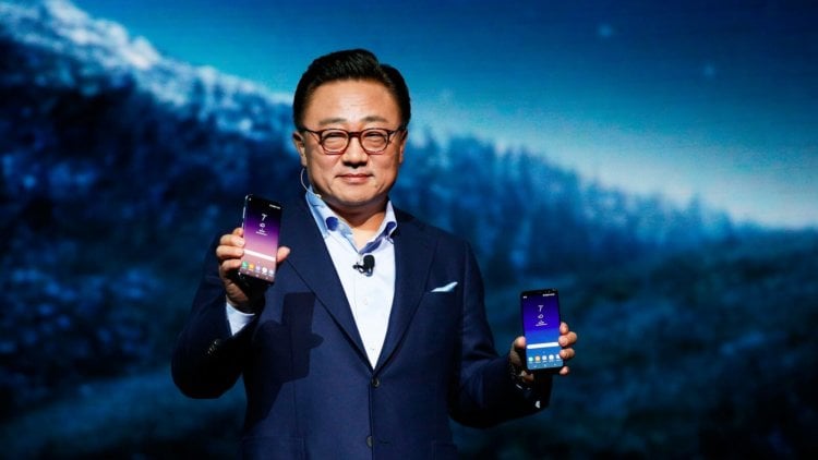 Samsung может опоздать с релизом Galaxy S9 и S9+. Фото.