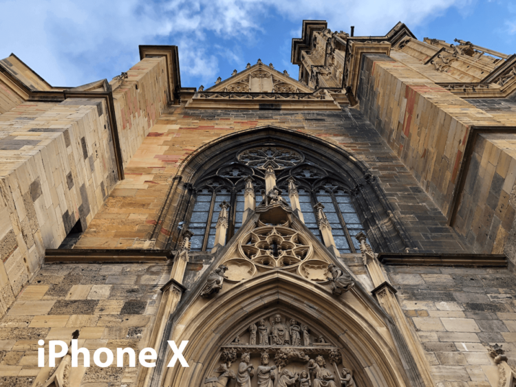 Видеообзор: Сравнение камер Google Pixel 2 и iPhone X. Сравнение камер. Видеообзор: Сравнение камер Google Pixel 2 и iPhone X. Сравнение камер. Фото.