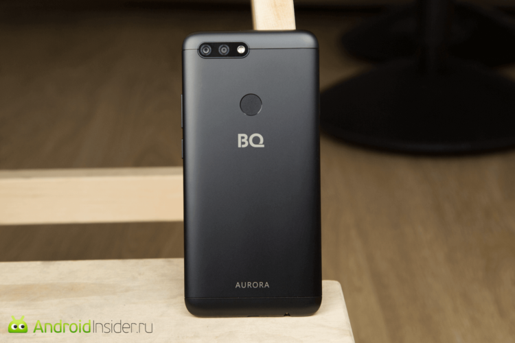 BQ Aurora — четыре разных взгляда на мир. Корпус и особенности дизайна. Фото.