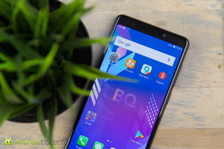 Распознавание лица за 8000 рублей: обзор смартфона BQ Advance. Фото.