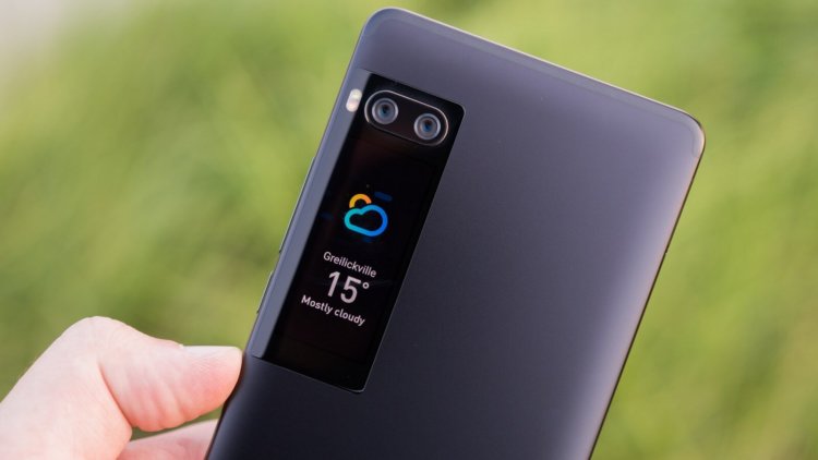Samsung намерена развить основную идею YotaPhone и Meizu Pro 7. Фото.