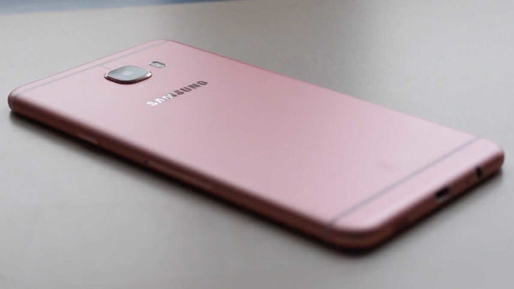 Samsung Galaxy C10 Plus раскрыл характеристики в бенчмарке. Фото.