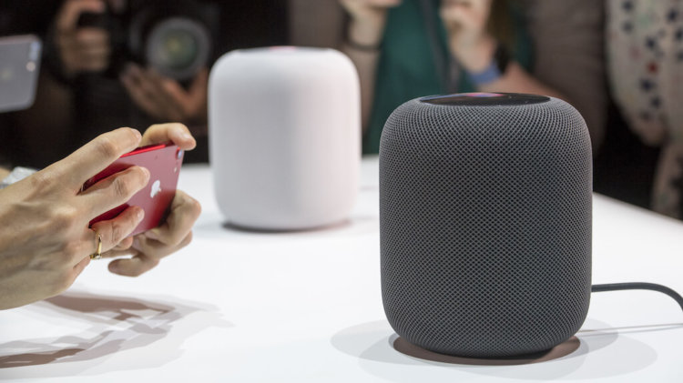 Google Home Max обошёл Apple HomePod в рейтинге Consumer Reports. Фото.