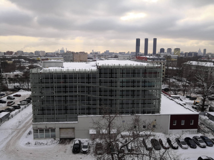 Видеообзор: Honor View 10 — достойная новинка для ценителей бренда. Яркий пример ИИ в смартфонах. Видеообзор: Honor View 10 — достойная новинка для ценителей бренда. Яркий пример ИИ в смартфонах. Фото.