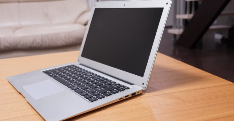 Xiaomi Redmi 5 Plus за 9000 рублей и не только на распродаже LightInTheBox! Фото.