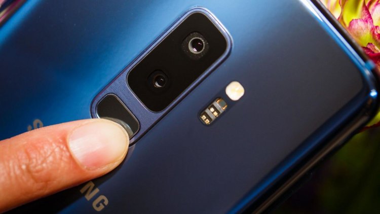 Galaxy S9 сможет измерять артериальное давление и выявлять стресс. Фото.