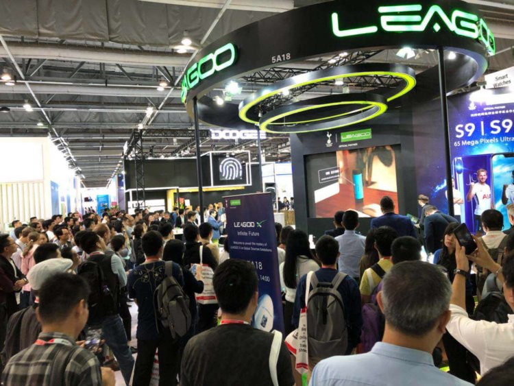LEAGOO S10 и другие новинки мобильной выставки в Гонконге. Новая розничная экосистема LEAGOO. Фото.