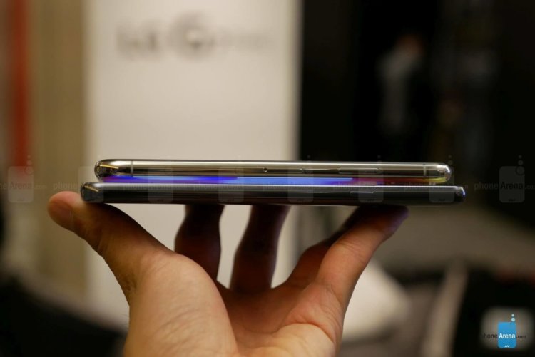 LG G7 ThinQ уже сравнили с iPhone X. Дизайн LG G7 ThinQ — отличия от iPhone X ощутимы. Фото.