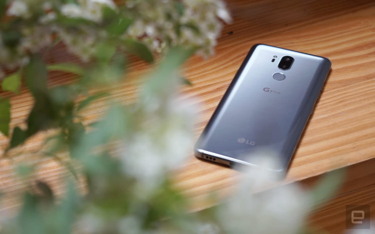 LG G7 ThinQ: пара слов в защиту флагмана. Интерфейс, схожий с Samsung Experience. Фото.