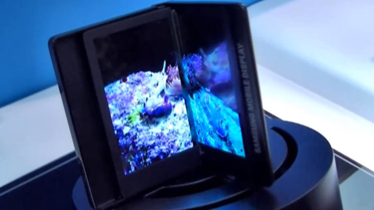 Производство экранов складываемого Samsung X начнется летом? Фото.