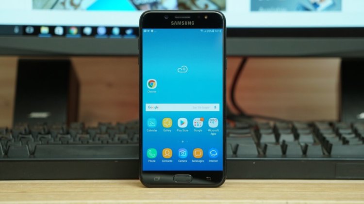 Первый Android Go смартфон Samsung не получит чистый Android? Да ладно! Фото.
