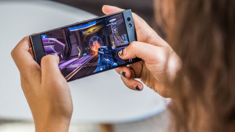 Huawei пообещала выпустить смартфон для геймеров в этом году. Фото.