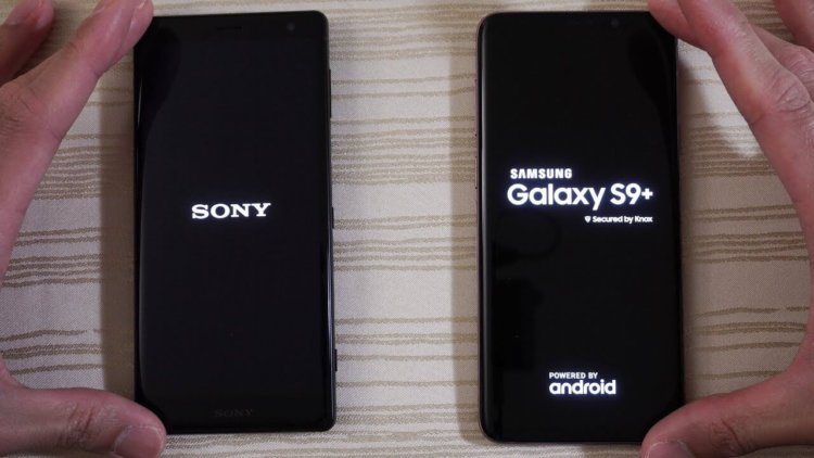 Доходы мобильных подразделений Samsung и Sony сильно сокращаются. Фото.