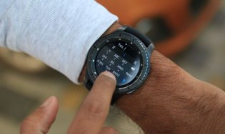 Забудьте про Gear S от Samsung. Встречайте Galaxy Watch. Фото.
