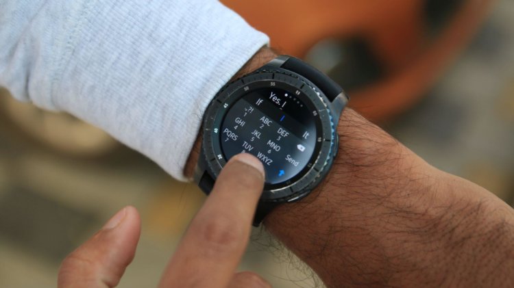 Забудьте про Gear S от Samsung. Встречайте Galaxy Watch. Фото.