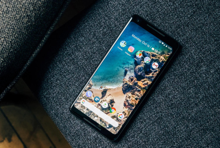 Лучшие смартфоны с OLED-дисплеем. Google Pixel 2 XL. Фото.