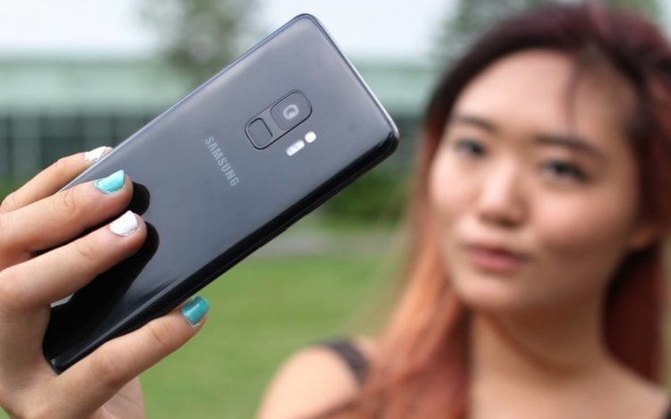 Samsung выпустила важное обновление для Galaxy S9 и S9+. Не затягивайте с установкой. Фото.