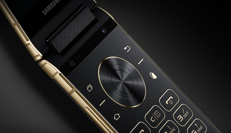 Раскрыты характеристики раскладушки Samsung с флагманской камерой. Фото.