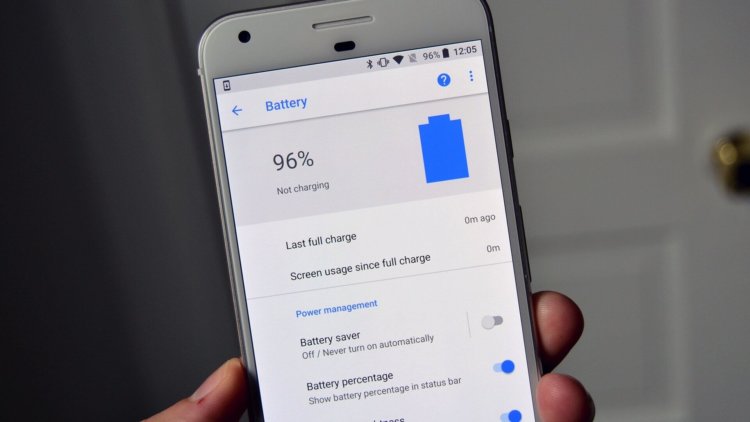 Android 9 Pie убивает аккумуляторы некоторых смартфонов. Фото.