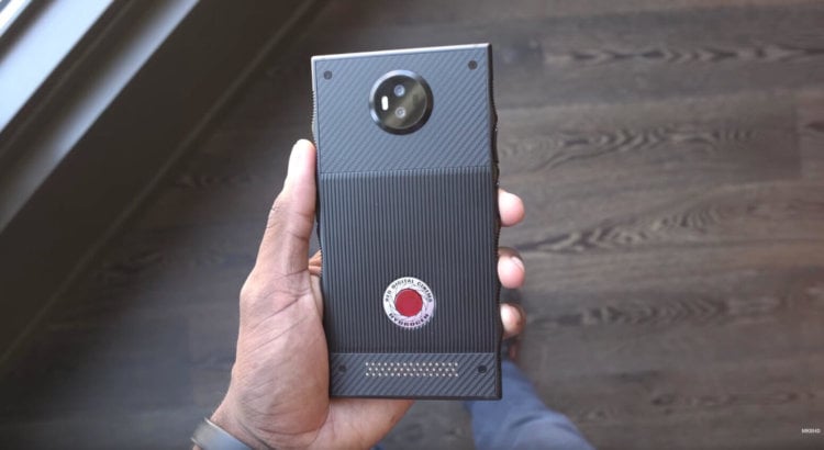 RED Hydrogen One должен был стать смартфоном с лучшей камерой, но что-то пошло не так. Фото.