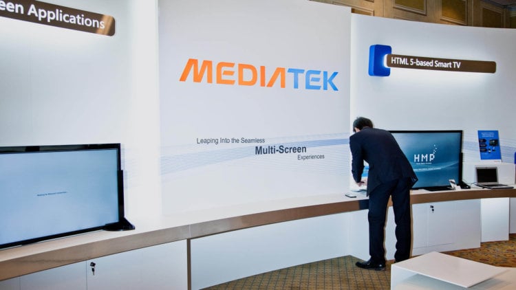 Переговоры MediaTek с Apple и Samsung. Ее чипы — флагманам и машинам. Фото.