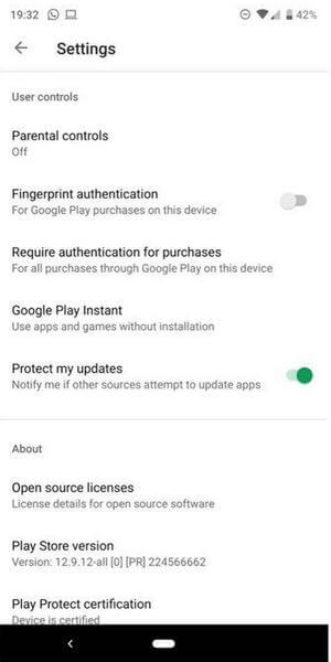 Защита обновлений и новые цвета интерфейса: что нового в последнем обновлении Google Play. Защита обновлений. Фото.