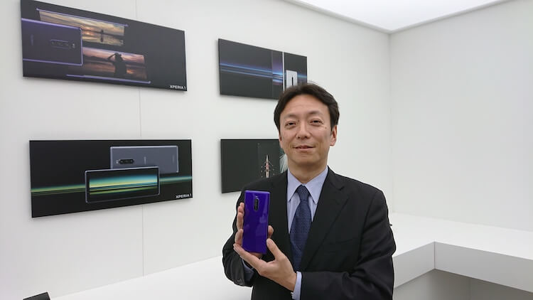 Сразу четыре новинки от Sony на MWC 2019.. Что об этом думают создатели смартфонов?. Фото.