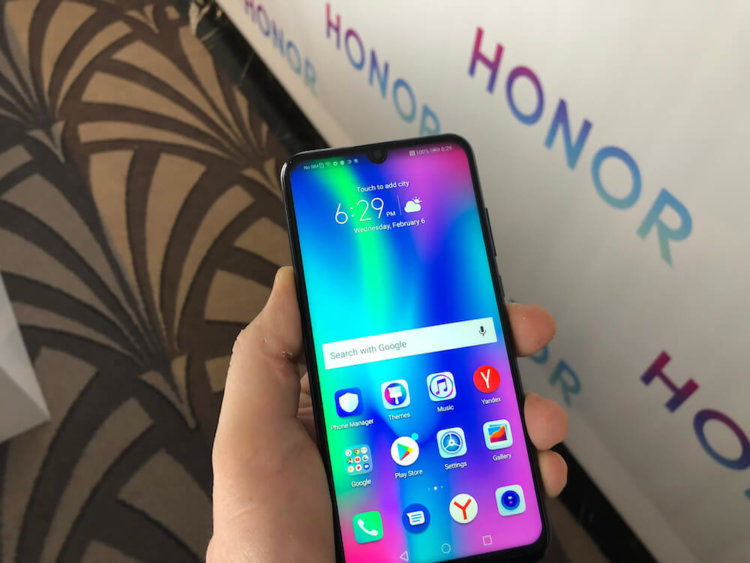 Первый взгляд на Honor 10 Lite. Фото.