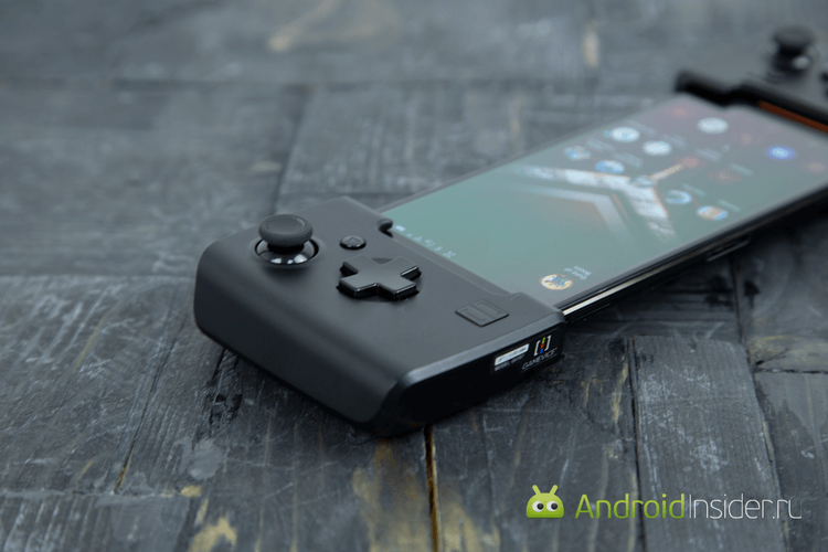 ASUS ROG Phone: самый игровой из всех смартфонов. Лучше, чем геймпад. Фото.