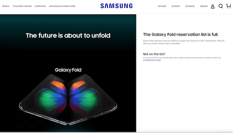 Galaxy Fold разобрали за два дня предзаказов, несмотря на цену. Фото.