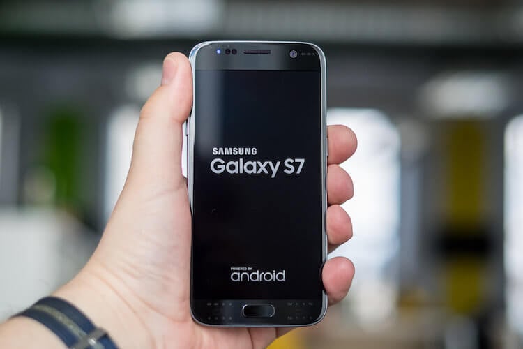 Обновит ли Samsung Galaxy S7 до Android 9 Pie? Фото.