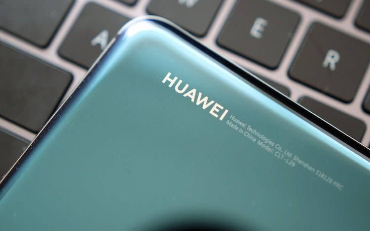 Huawei обновила до EMUI 9.1 еще 14 смартфонов, несмотря на санкции США. Фото.