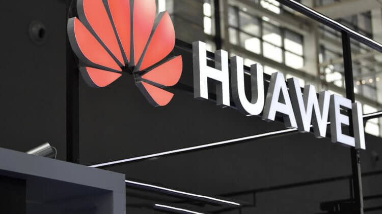 Huawei пообещала, что продолжит обновлять все свои смартфоны и планшеты на Android. Фото.
