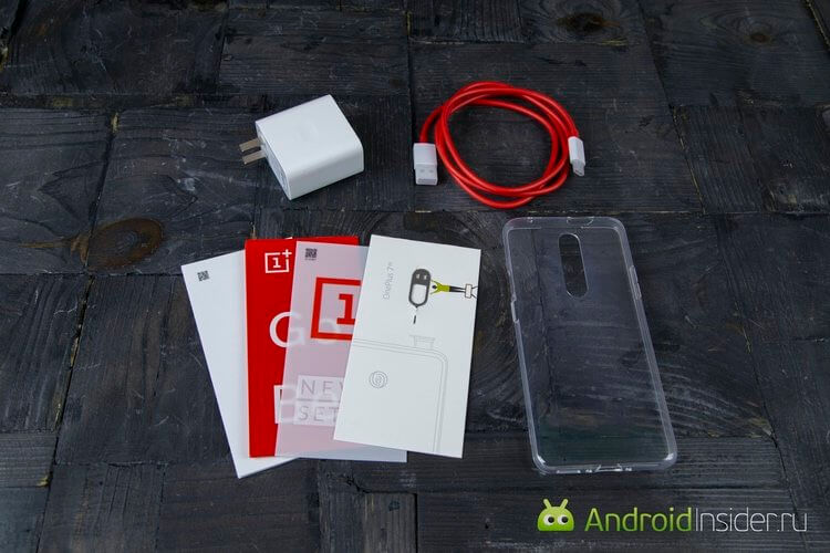 OnePlus 7 Pro — смартфон с противоречиями. Комплектация и первое впечатление. Фото.