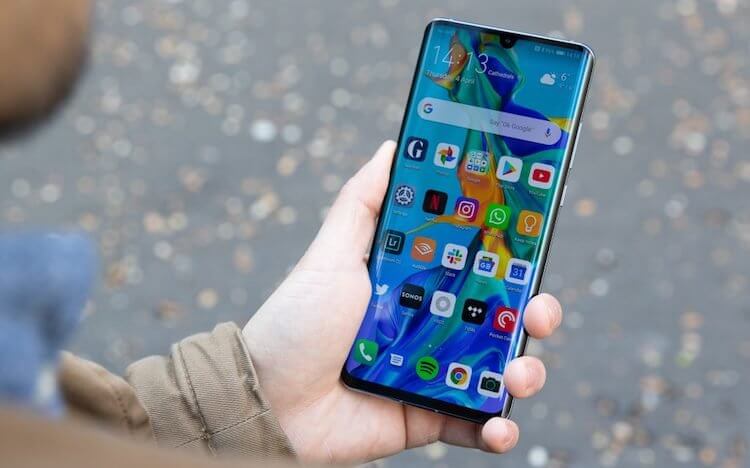 Huawei объявила, когда выпустит Android Q для своих смартфонов. Фото.