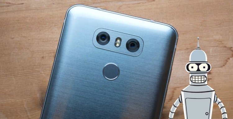 Это смартфон и правда похож на Бендера. Фото.