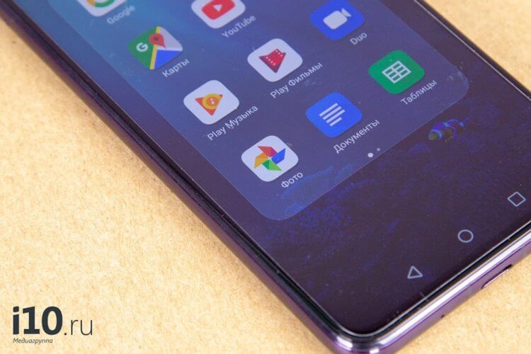 Huawei сама откажется от сервисов Google в своих смартфонах? Почему бы и нет. Фото.