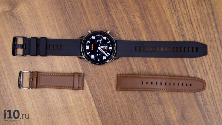 Функции Huawei Watch GT 2. В комплекте со спортивной версией идут два ремешка. Фото.