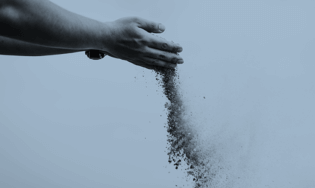 Зачастую технологии утекают как песок сквозь пальцы.